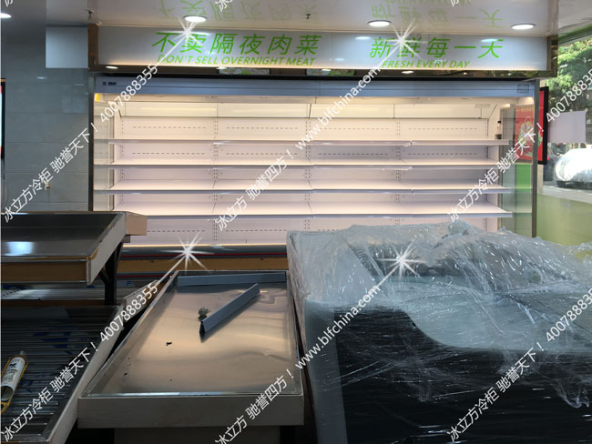 為什么越來越多的商家選用風幕柜組合柜